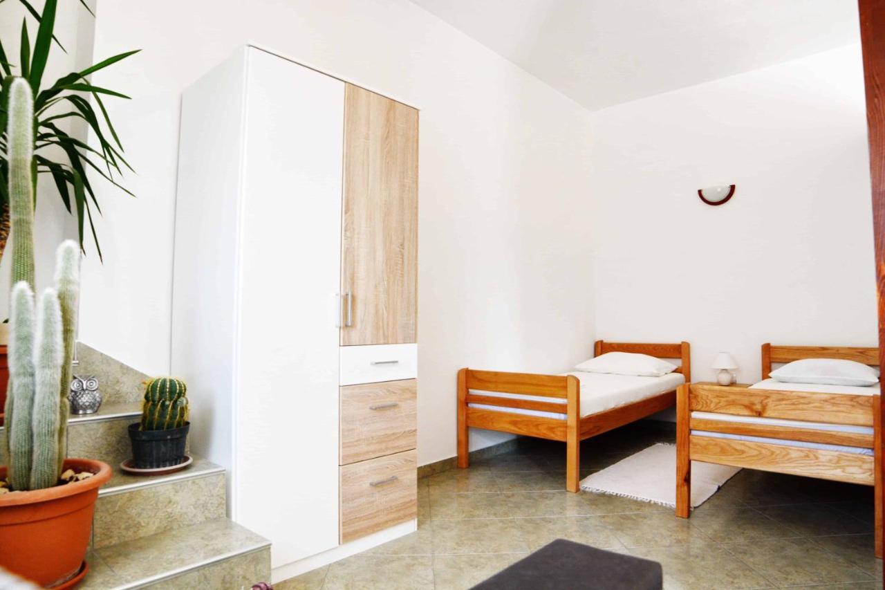 Apartman Verde Pridraga Exterior foto